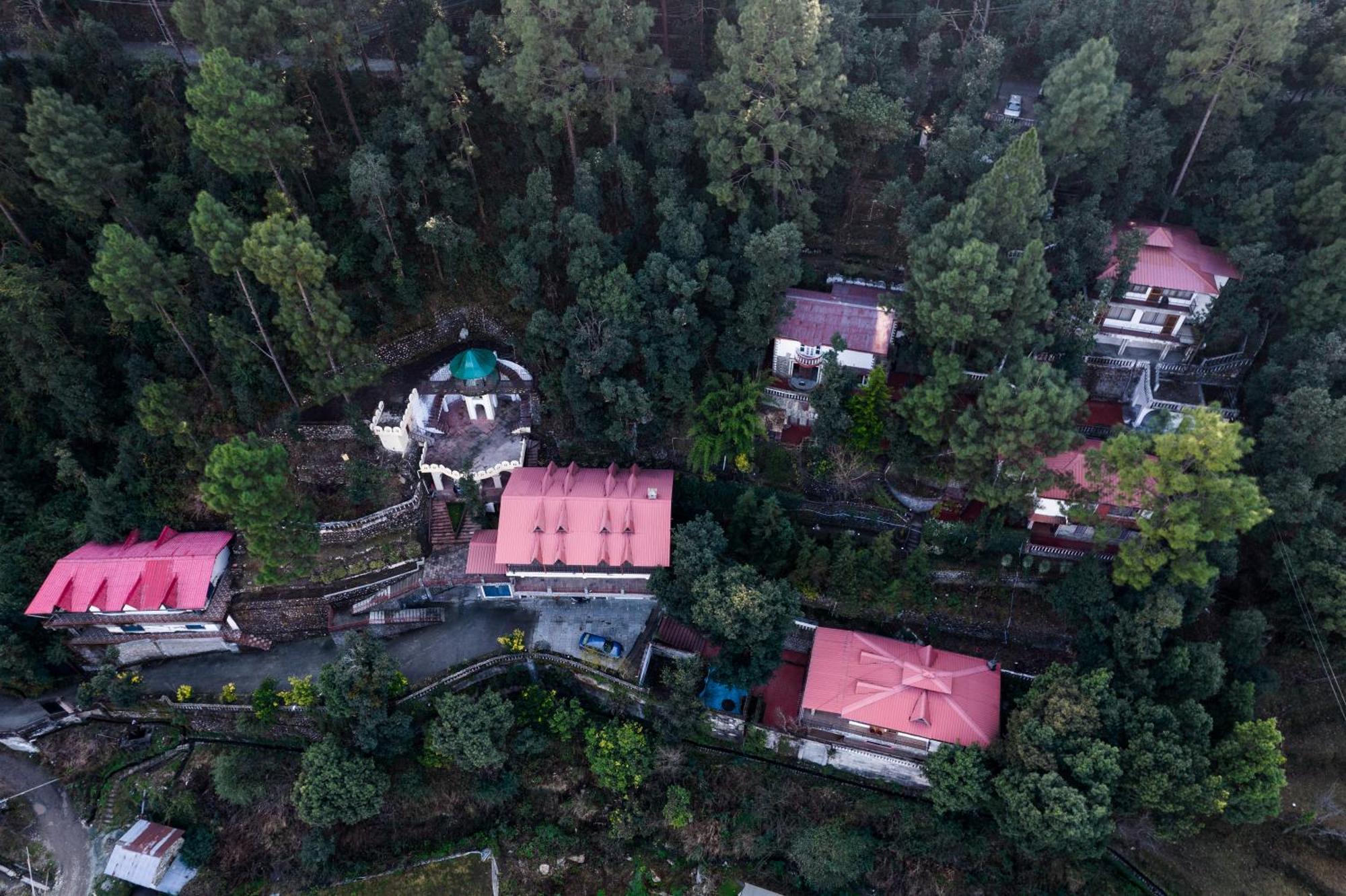The Canadian Woods Resort Найнітал Екстер'єр фото