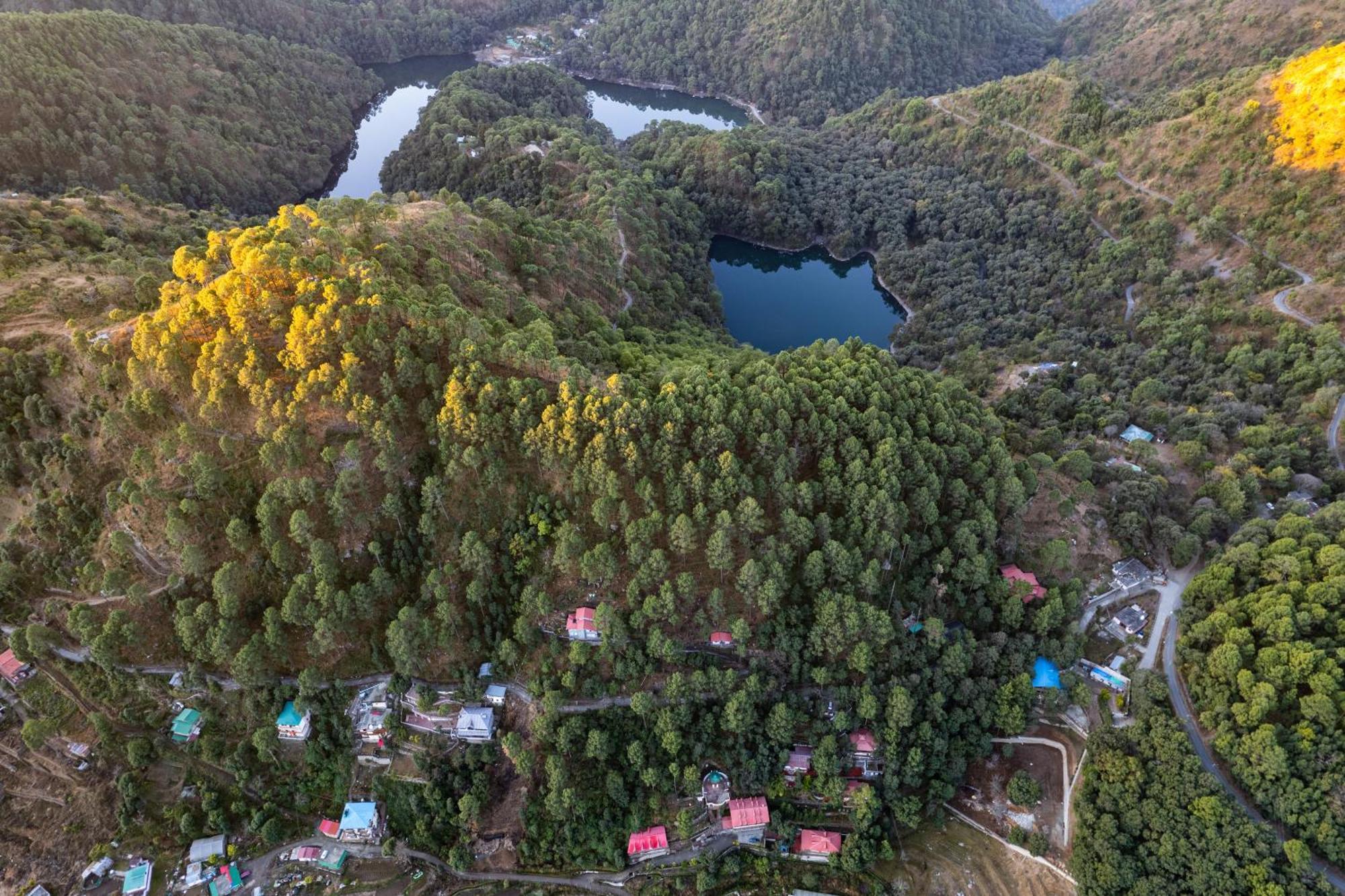 The Canadian Woods Resort Найнітал Екстер'єр фото